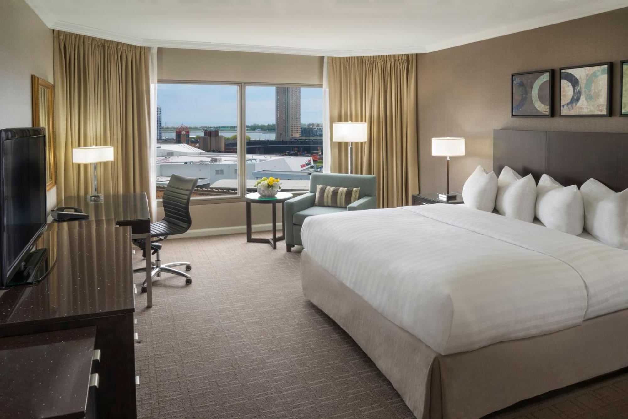Intercontinental Toronto Centre By Ihg Ξενοδοχείο Εξωτερικό φωτογραφία